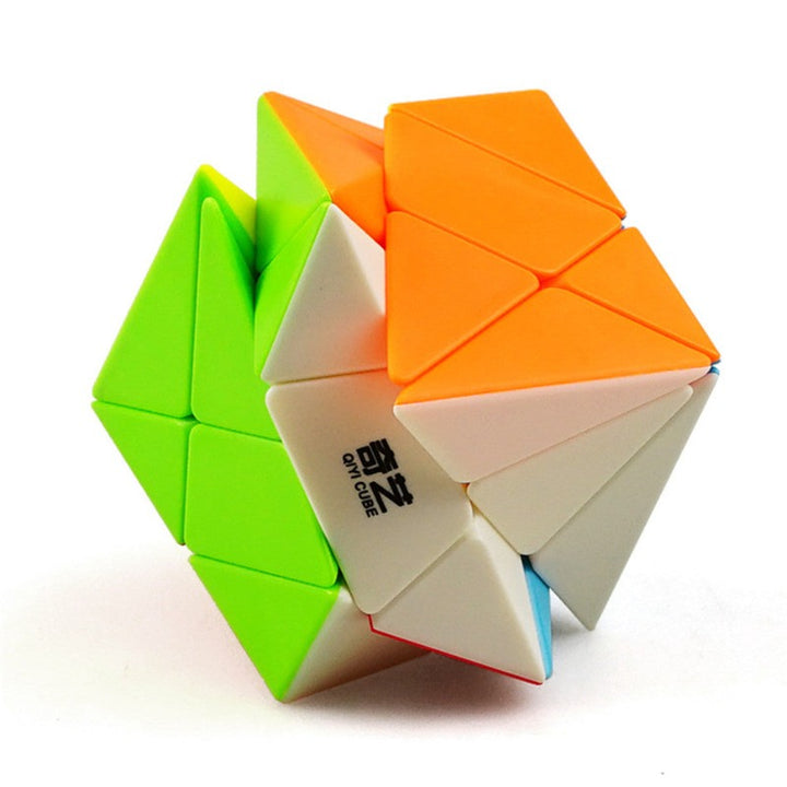 cube asymétrique stickerless et mélangé