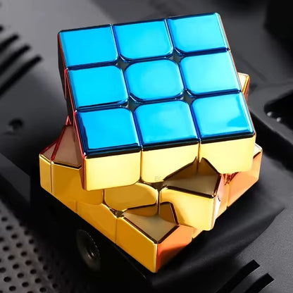cube faces effets chromé